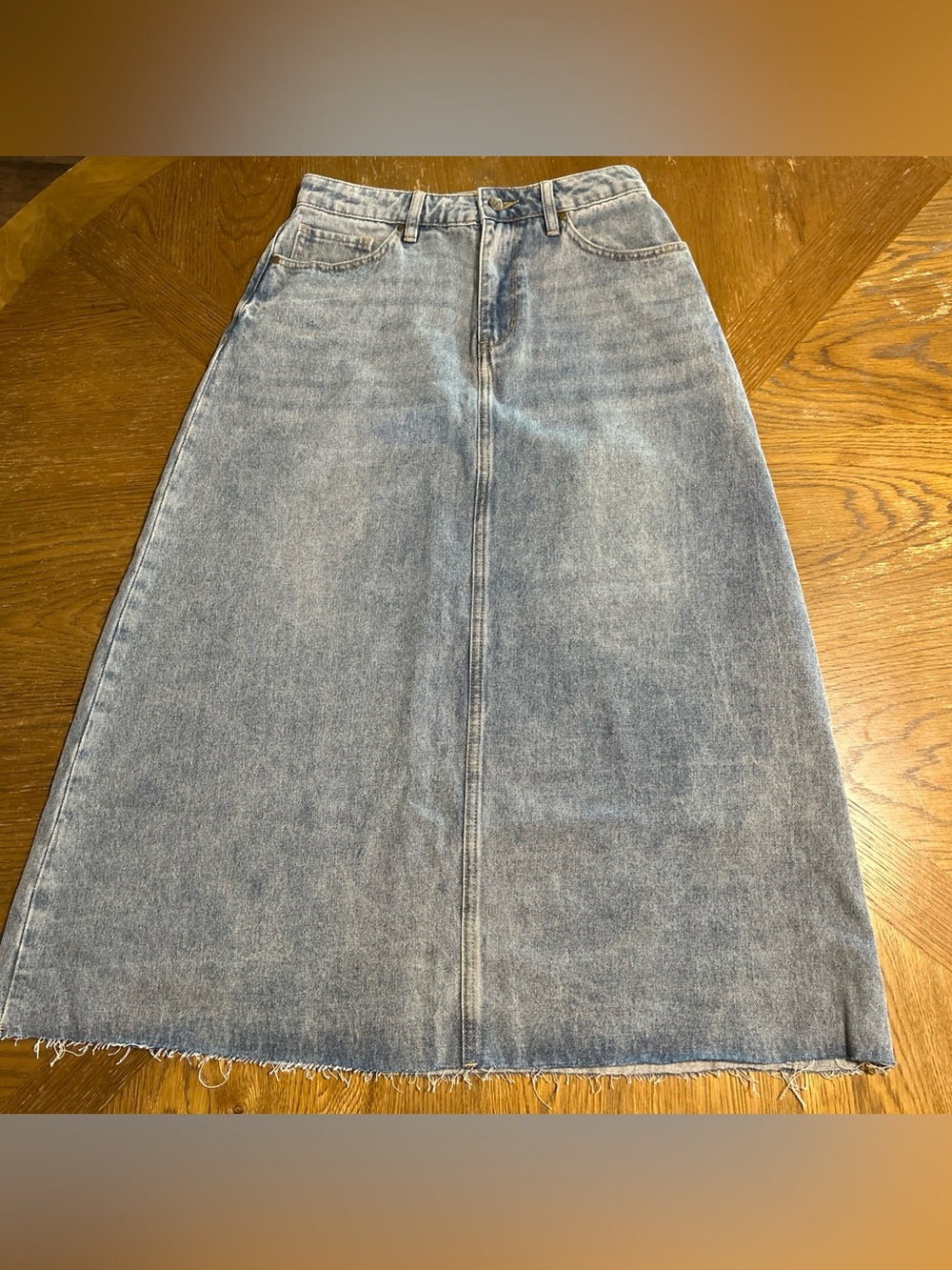The Main Street Exchange Size 6 Light Wash Denim Skirt Cut Off